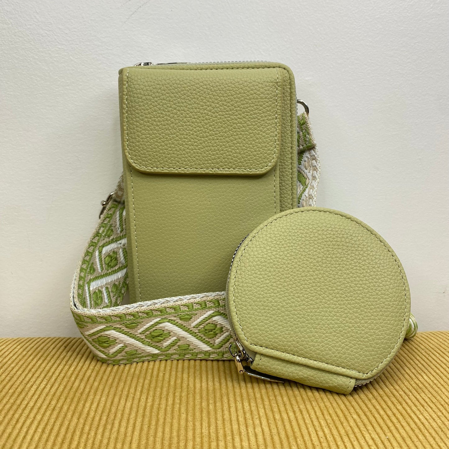 Iris Phone Wallet