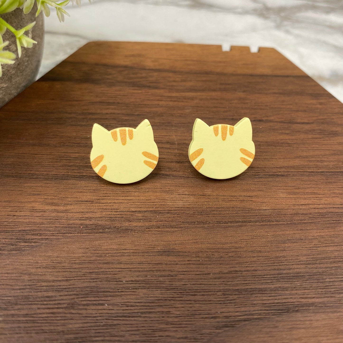 Acrylic Stud Earrings - Cats - #4