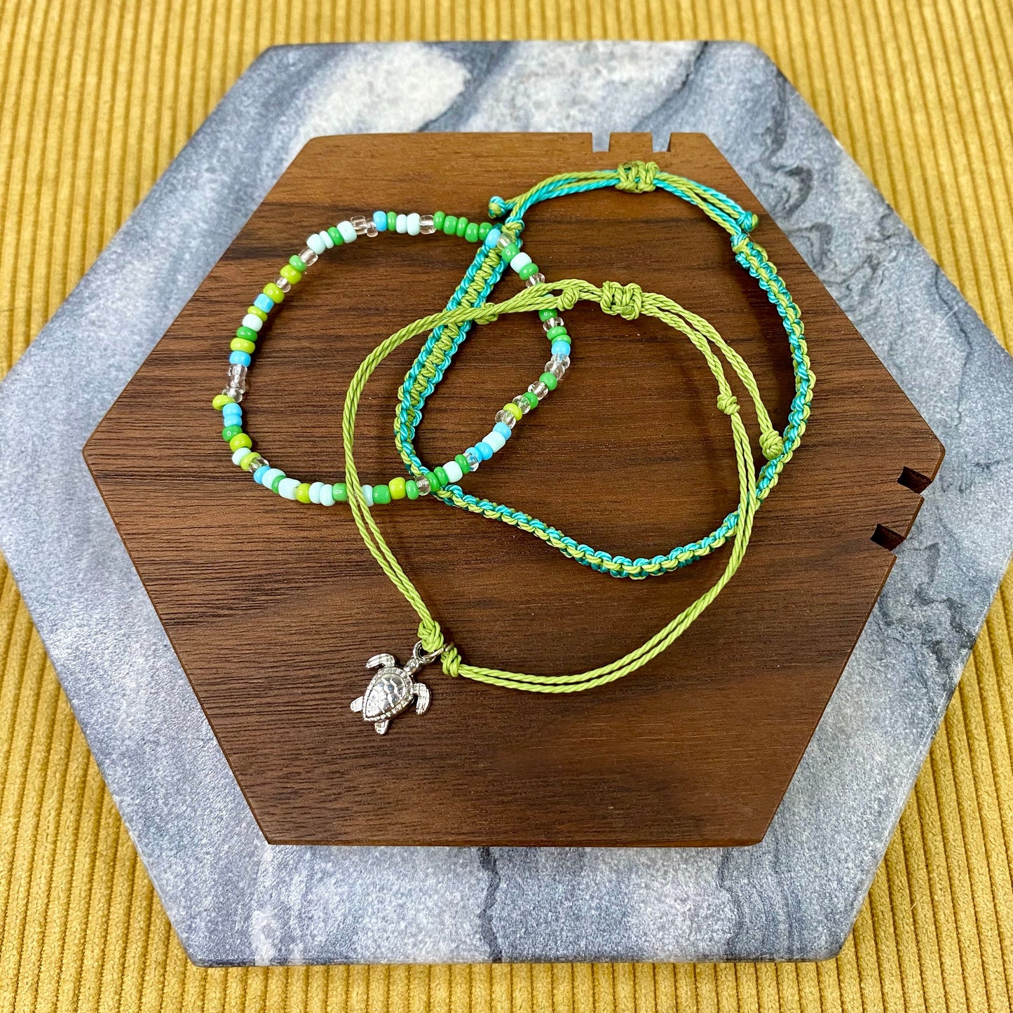 Bracelet Pack - Adjustable String & Bead Turtle Green