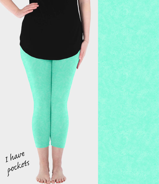 RTS - Cool Mint Capri Leggings w/ Pockets